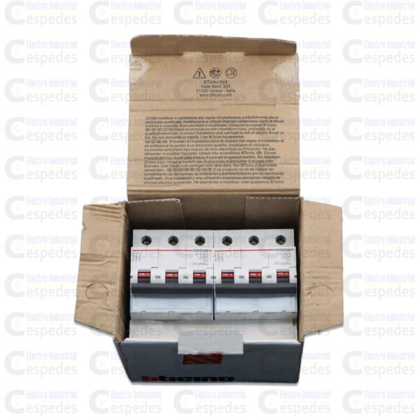 INTERRUPTOR TERMOMAGNÉTICO 3X63A RIEL-BTICINO
