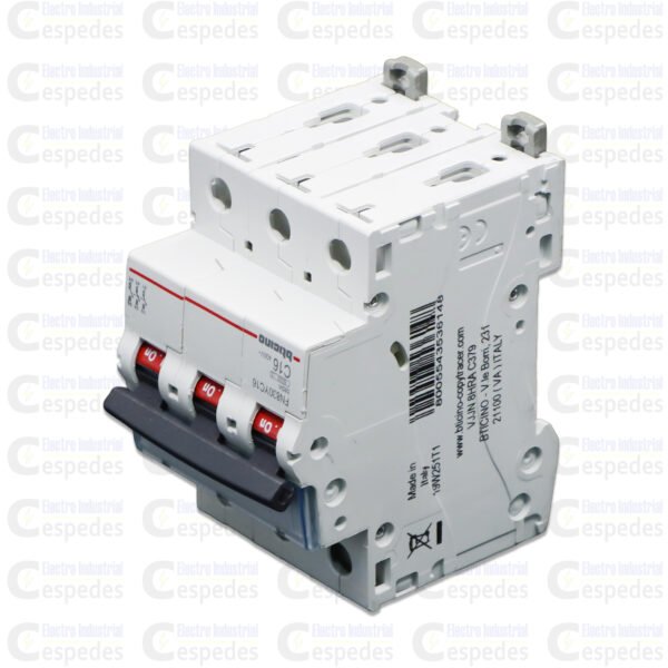 INTERRUPTOR TERMOMAGNETICO 3X16A RIEL-BTICINO