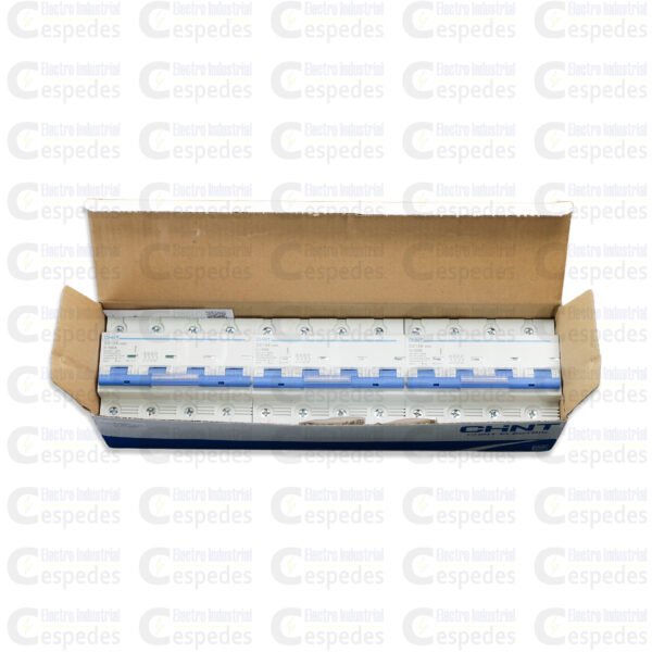 INTERRUPTOR TERMOMAGNÉTICO 4X100A RIEL-CHINT