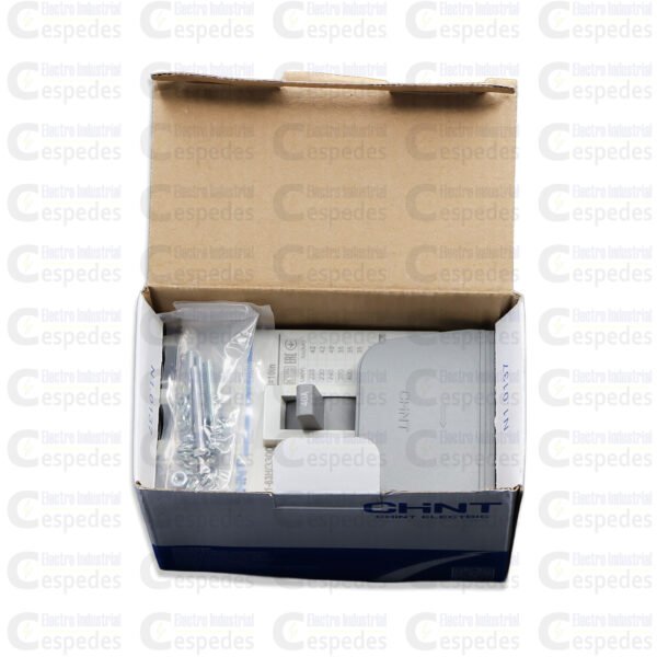 INTERRUPTOR TERMOMAGNÉTICO 3X40A MOLDEADA-CHINT