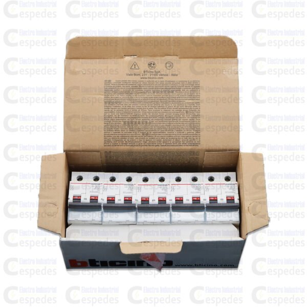 INTERRUPTOR TERMOMAGNETICO 2X32A RIEL-BTICINO